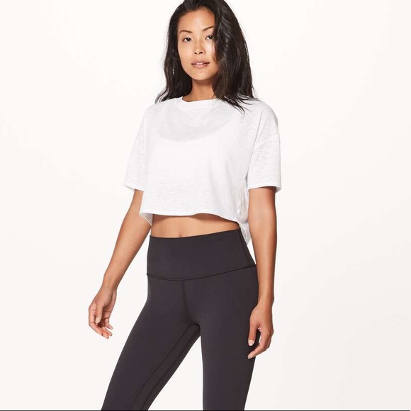 lululemon athletica Tops - NWT Lululemon lightest cropped tee